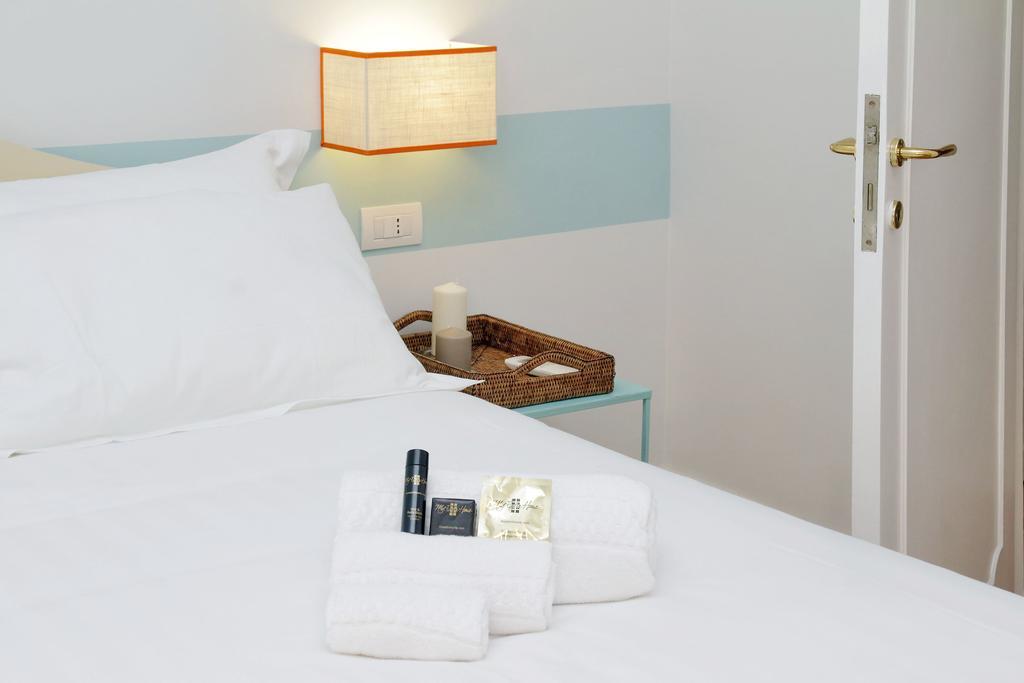 Fiori Charme - My Extra Home Rom Zimmer foto