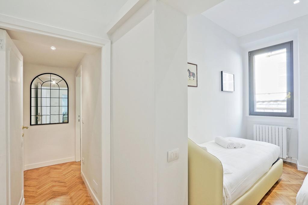 Fiori Charme - My Extra Home Rom Zimmer foto